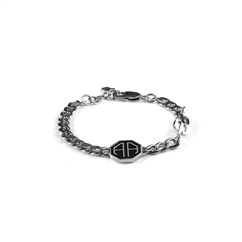 The Badge Bow Bracelet