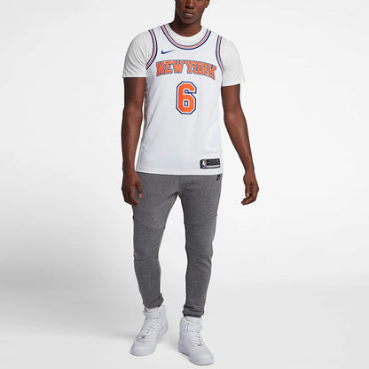 Nike NBA Knicks Association Swingman Jersey 'Kristaps Porzingis #6' White (877215-100)