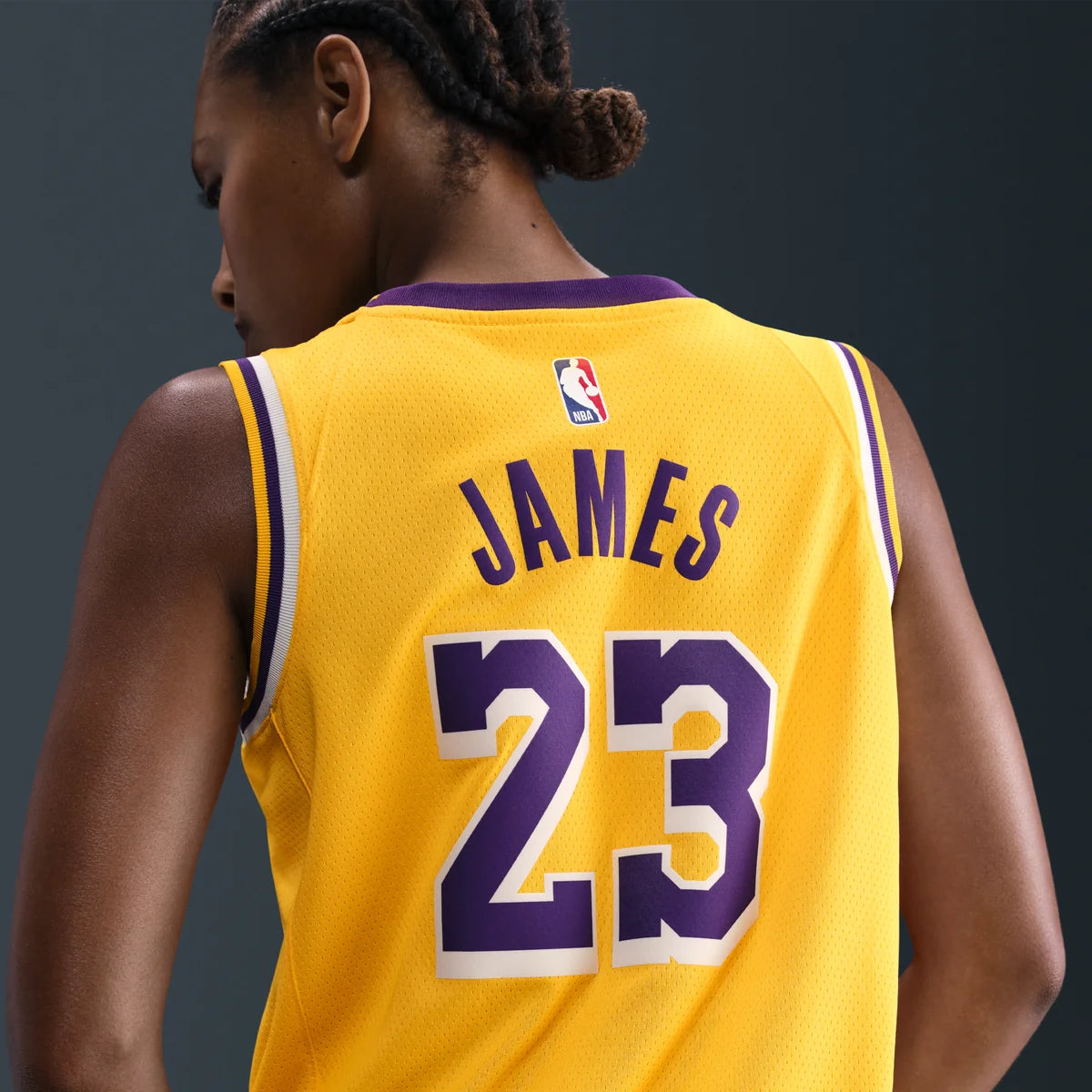 Nike NBA Lakers Icon Edition Jersey 'LeBron James #23' Gold 2022 (DN2009-733)