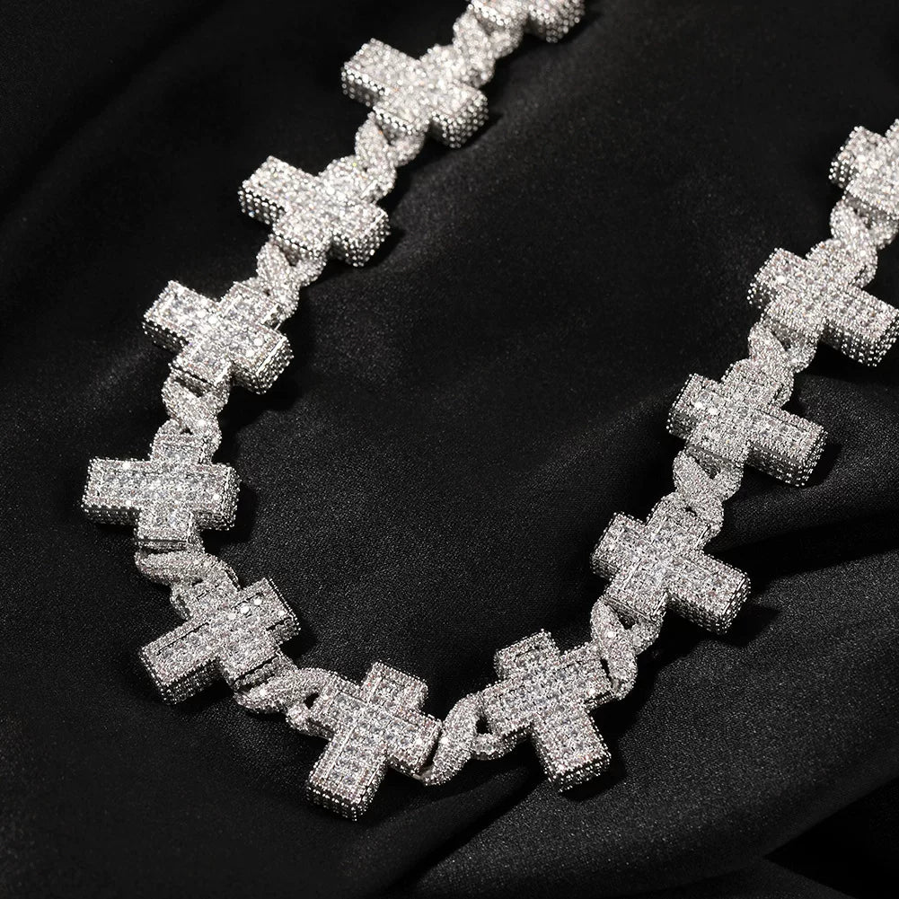 The Cross Link Chain Necklace