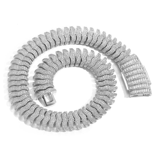 The Wing Cuban Chain Necklace