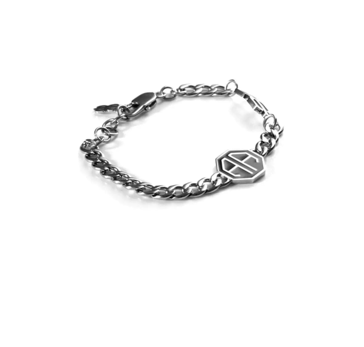 The Badge Bow Bracelet
