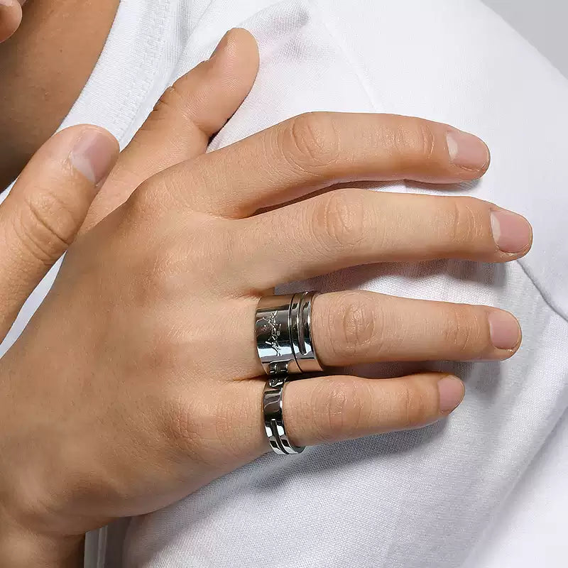 The Chain Link Ring