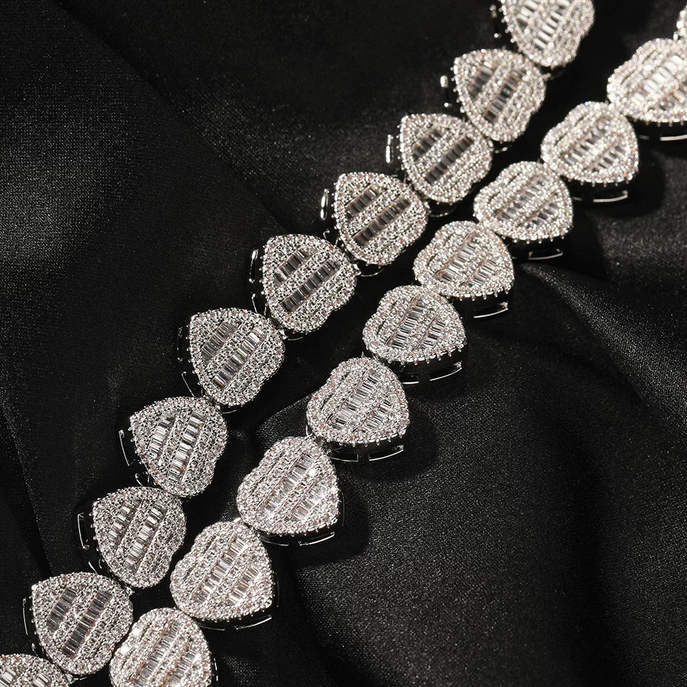 The Heartbeat Chain Necklace
