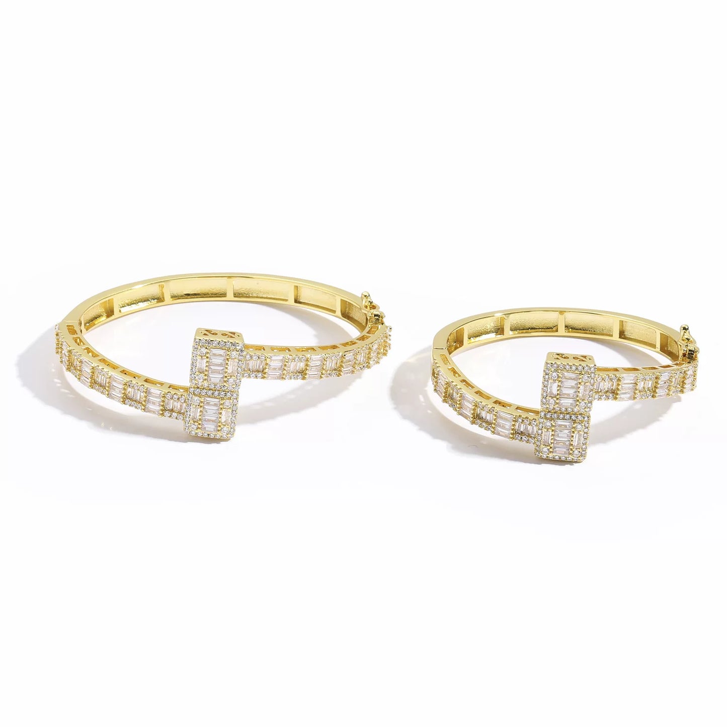 The T Bangle