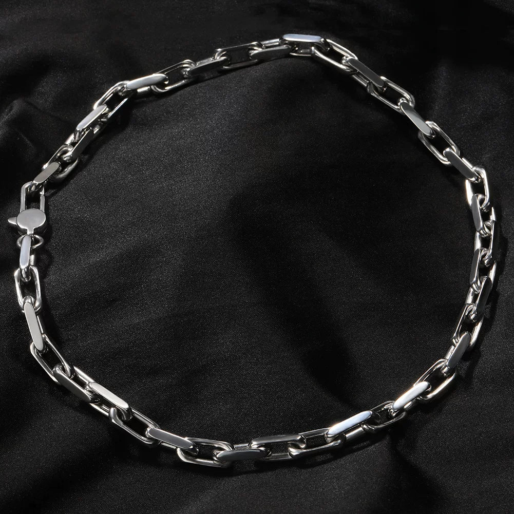 The Paperclip Link Chain Necklace