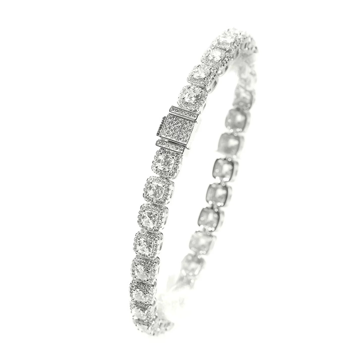 Éclat Cushion Tennis Bracelet