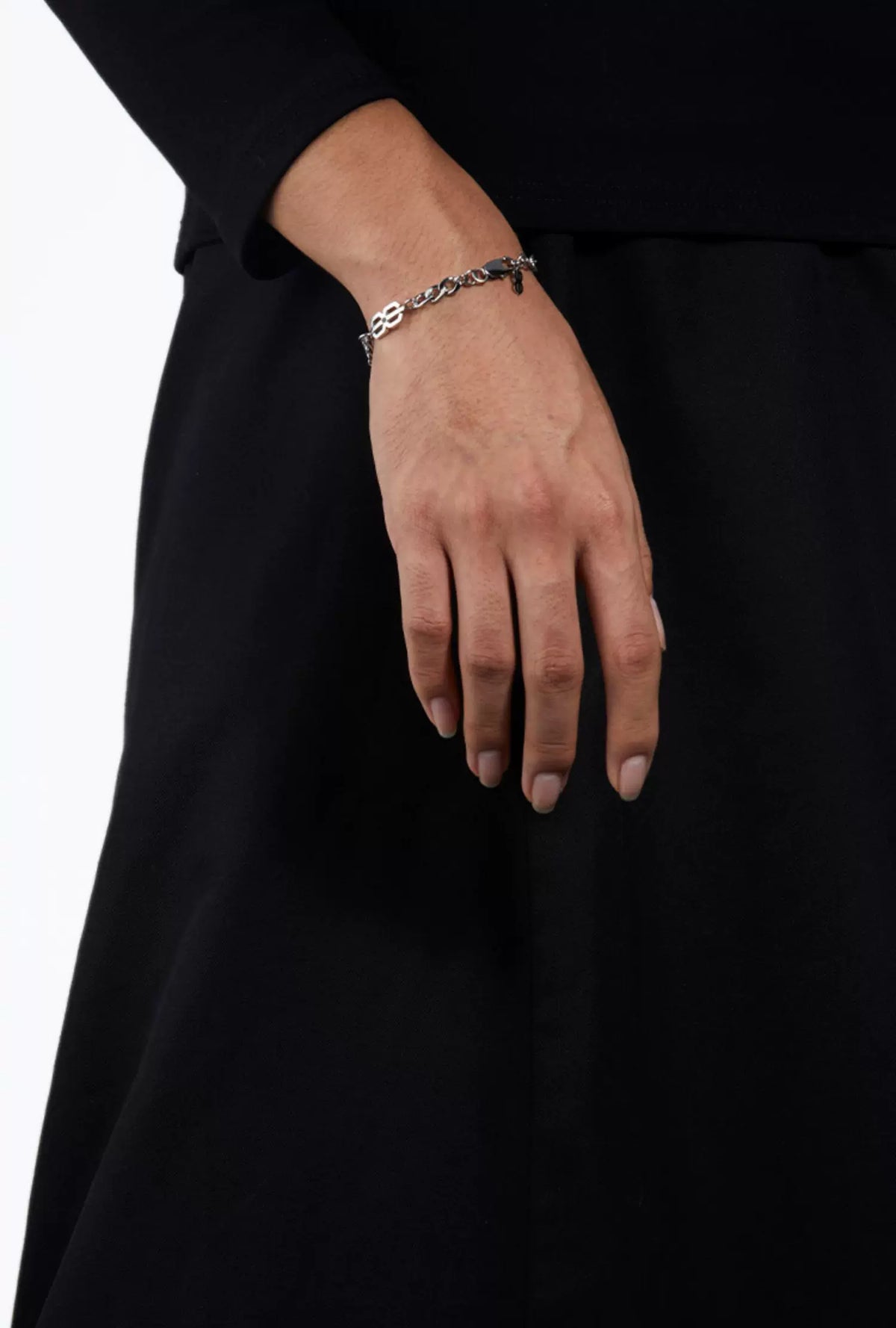 The Badge Bow Bracelet