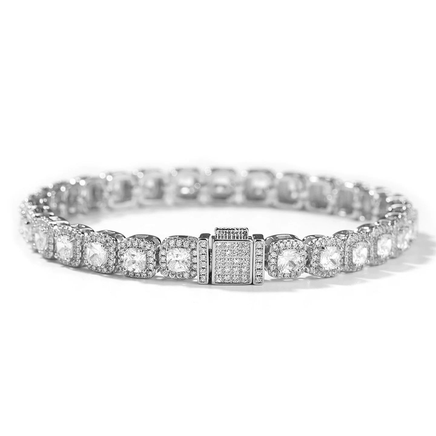 Éclat Cushion Tennis Bracelet