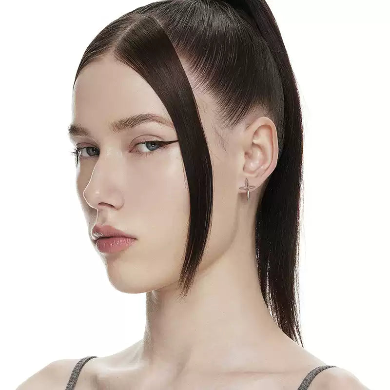 The Four-Point Star Earrings