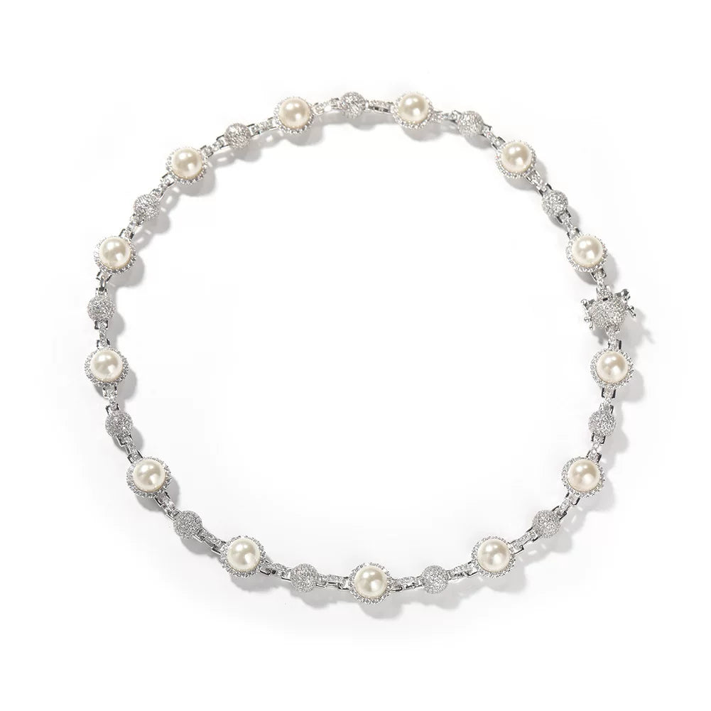 The Pearl & Ice Chain Necklace