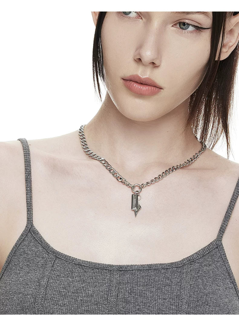 The Pen Nib Chain