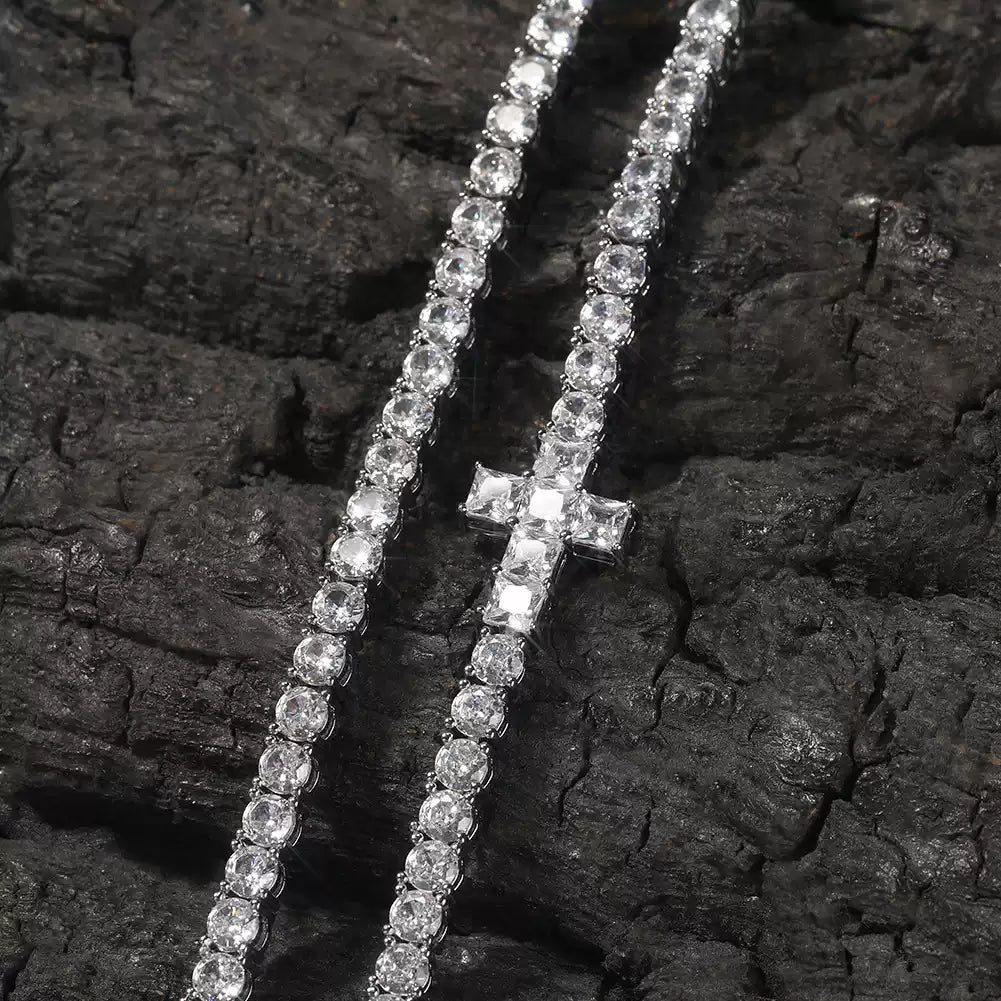 The Cross Tennis Chain