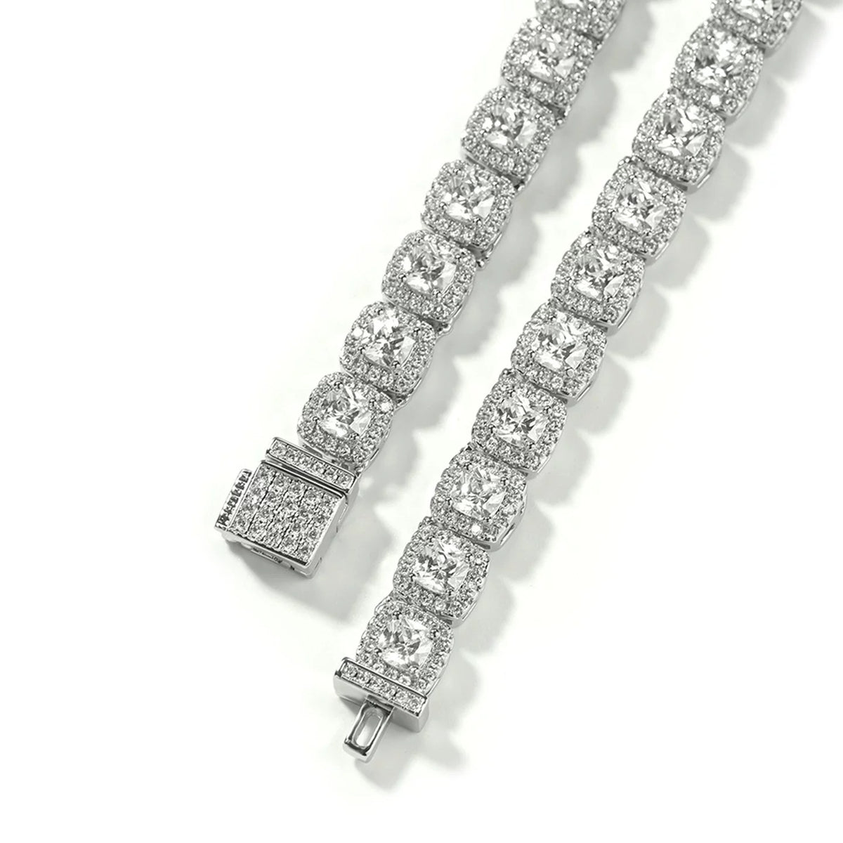 Éclat Cushion Tennis Bracelet