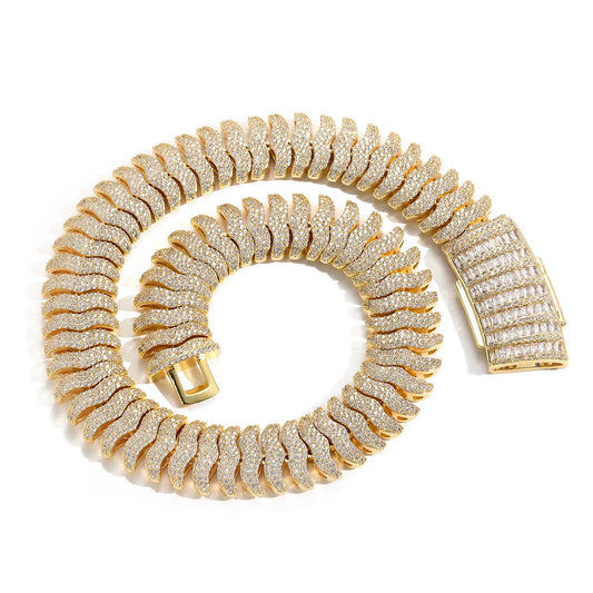 The Wing Cuban Chain Necklace